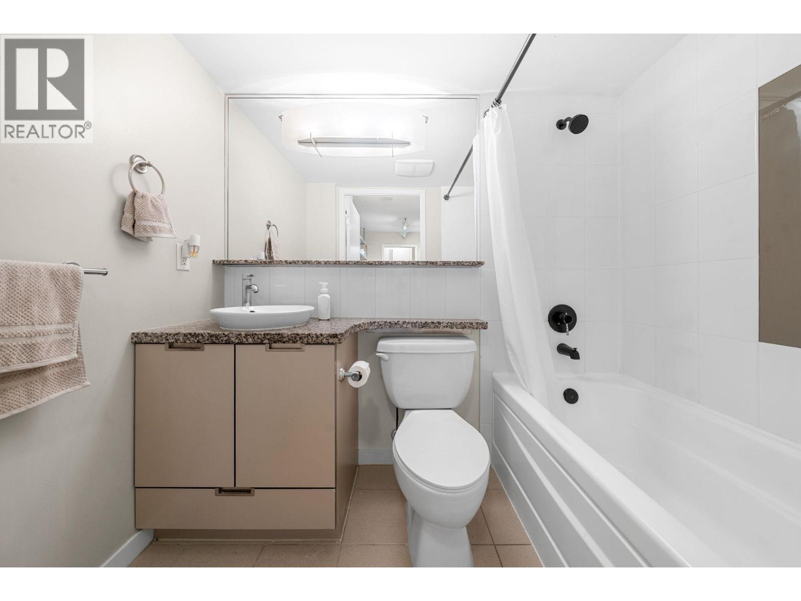 305 1082 Seymour Street, Vancouver, British Columbia  V6B 1X9 - Photo 20 - R3067453