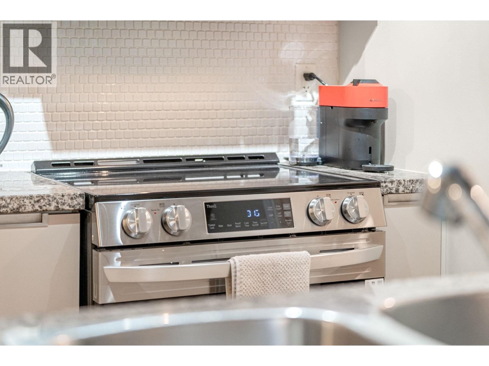 305 1082 Seymour Street, Vancouver, British Columbia  V6B 1X9 - Photo 7 - R3067453