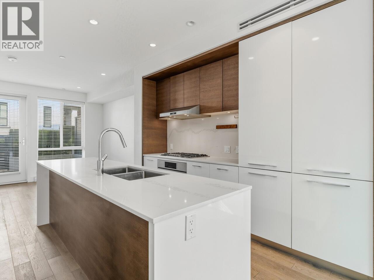 7837 Manitoba Street, Vancouver, British Columbia  V5X 0G9 - Photo 6 - R3067458