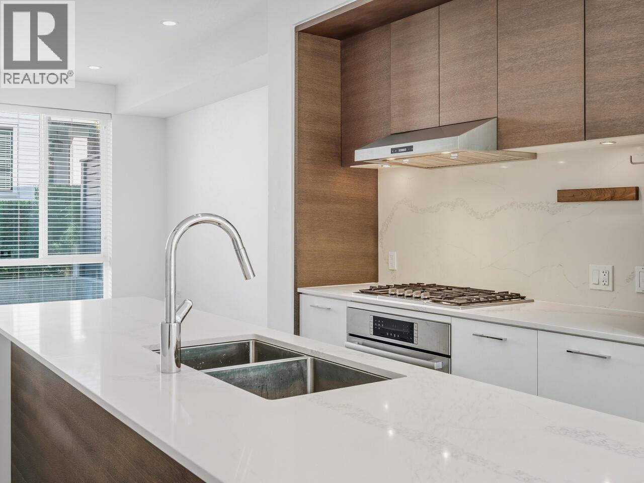 7837 Manitoba Street, Vancouver, British Columbia  V5X 0G9 - Photo 7 - R3067458