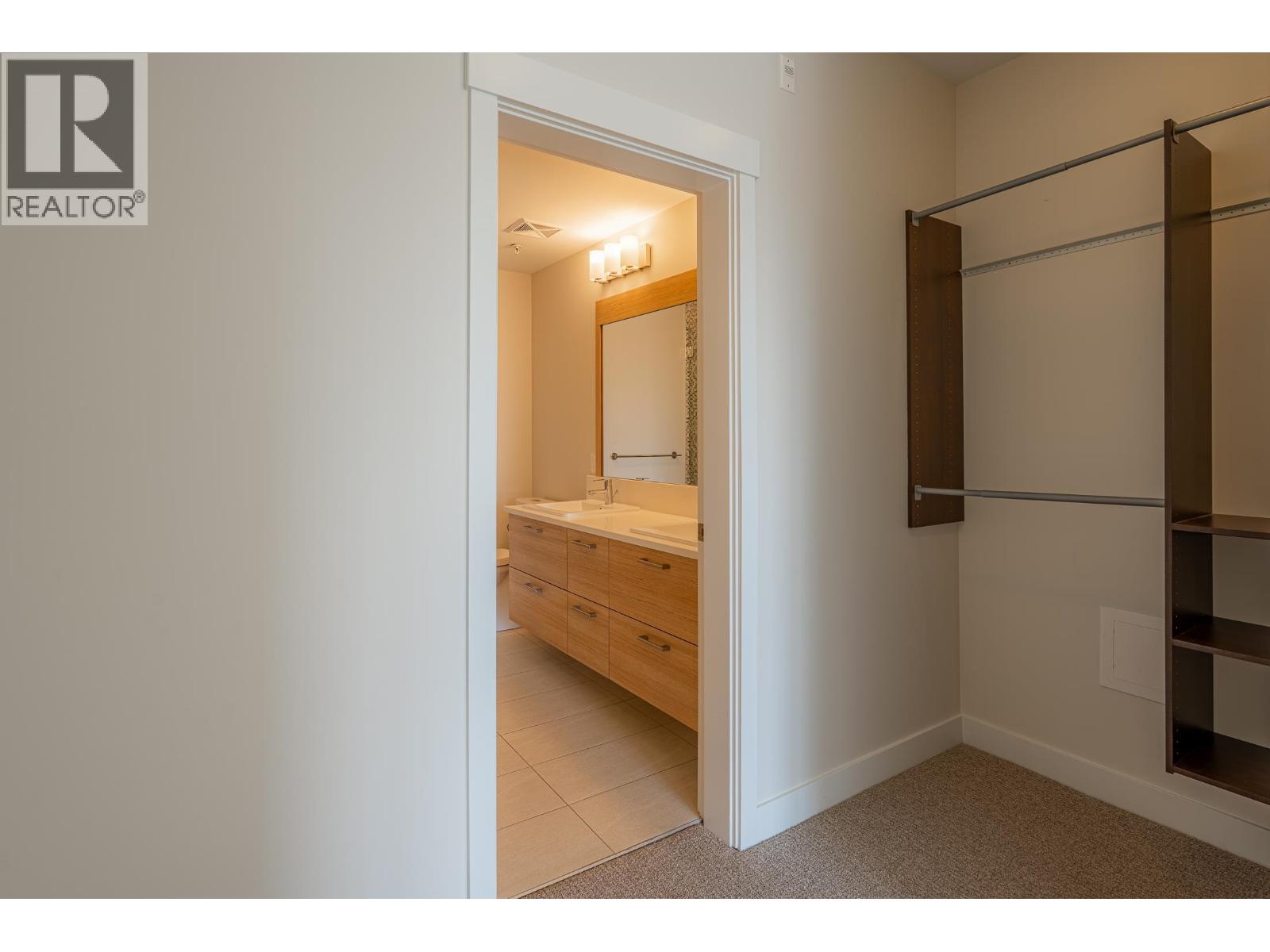 208 875 Gibsons Way, Gibsons, British Columbia V0N 1V0 - Photo 23 - R3067469