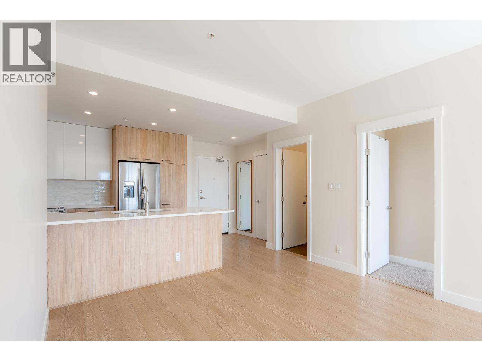 208 875 Gibsons Way, Gibsons, British Columbia V0N 1V0 - Photo 28 - R3067469