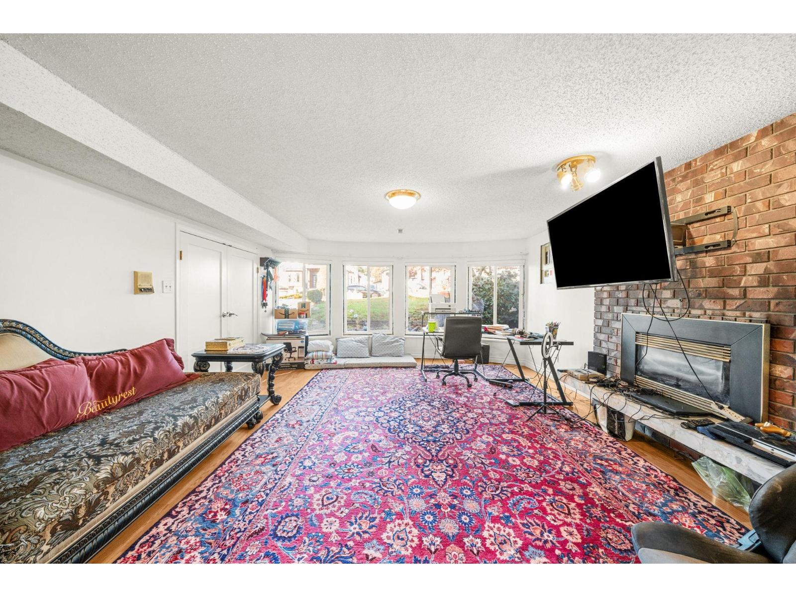 15104 85a Avenue, Surrey, British Columbia  V3S 6A5 - Photo 9 - R3067219