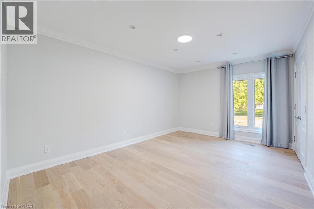 8 Ridgewood Drive, Richmond Hill, Ontario L4E 3M1 - Photo 29 - 40775929