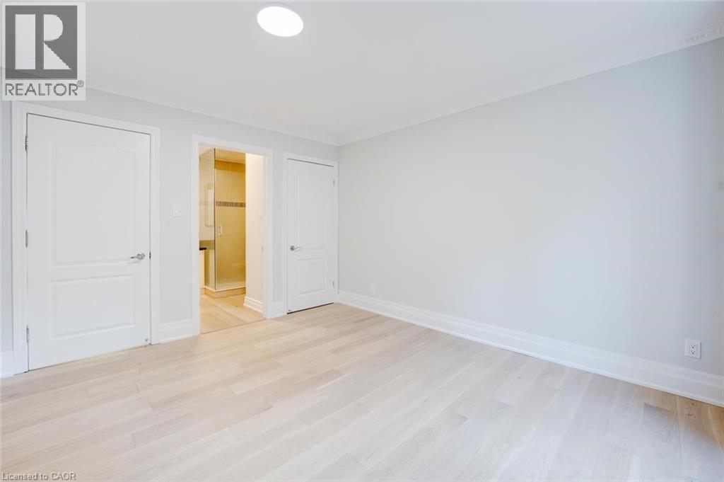 8 Ridgewood Drive, Richmond Hill, Ontario L4E 3M1 - Photo 35 - 40775929