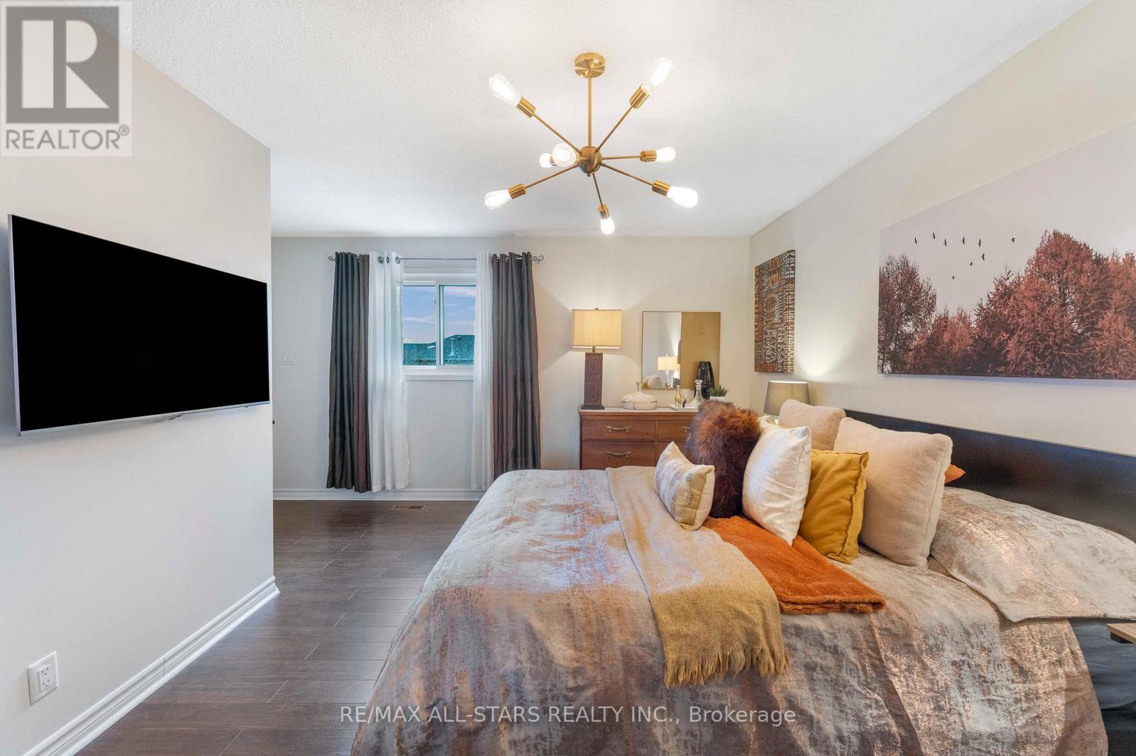 39 Kyle Crescent, Georgina, Ontario  L4P 3P5 - Photo 25 - N12545478