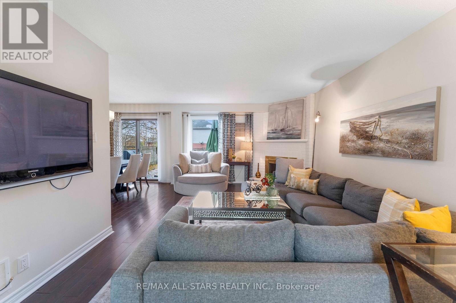 39 Kyle Crescent, Georgina, Ontario  L4P 3P5 - Photo 15 - N12545478