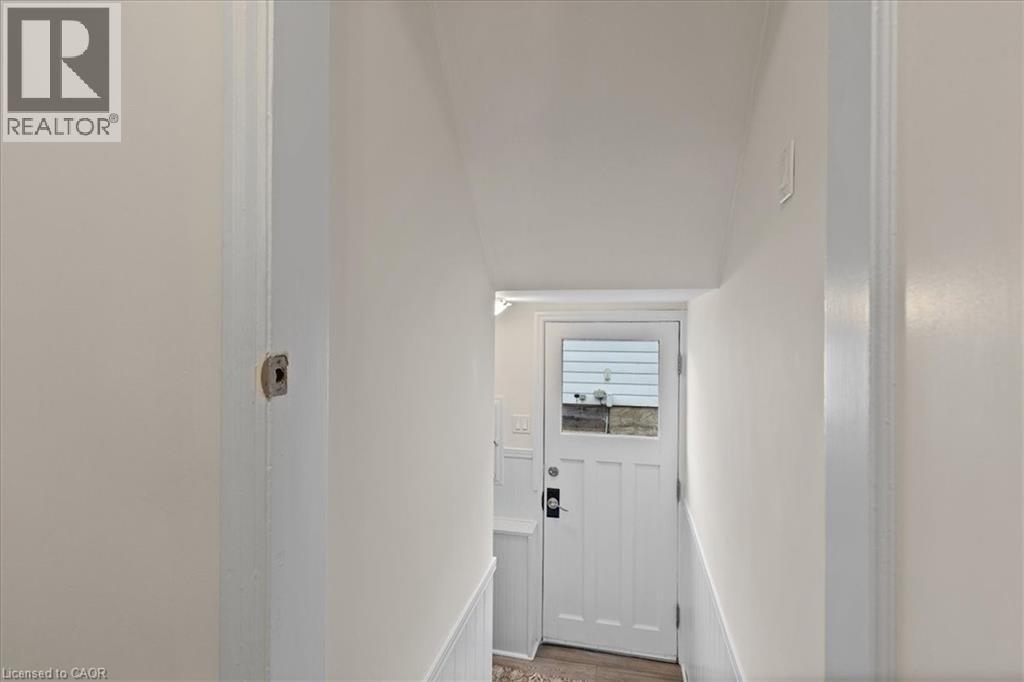 388 Lancaster Street W, Kitchener, Ontario  N2H 4V7 - Photo 10 - 40784392