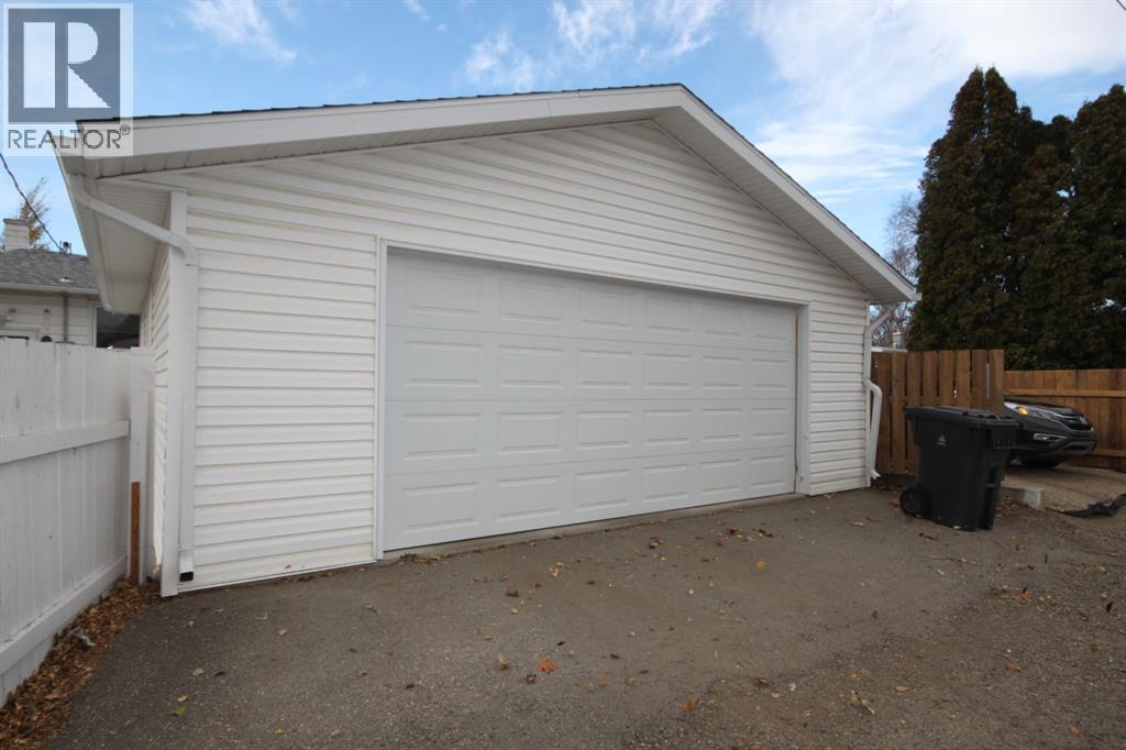 1023 29a Street S, Lethbridge, Alberta  T1K 2X8 - Photo 43 - A2268353