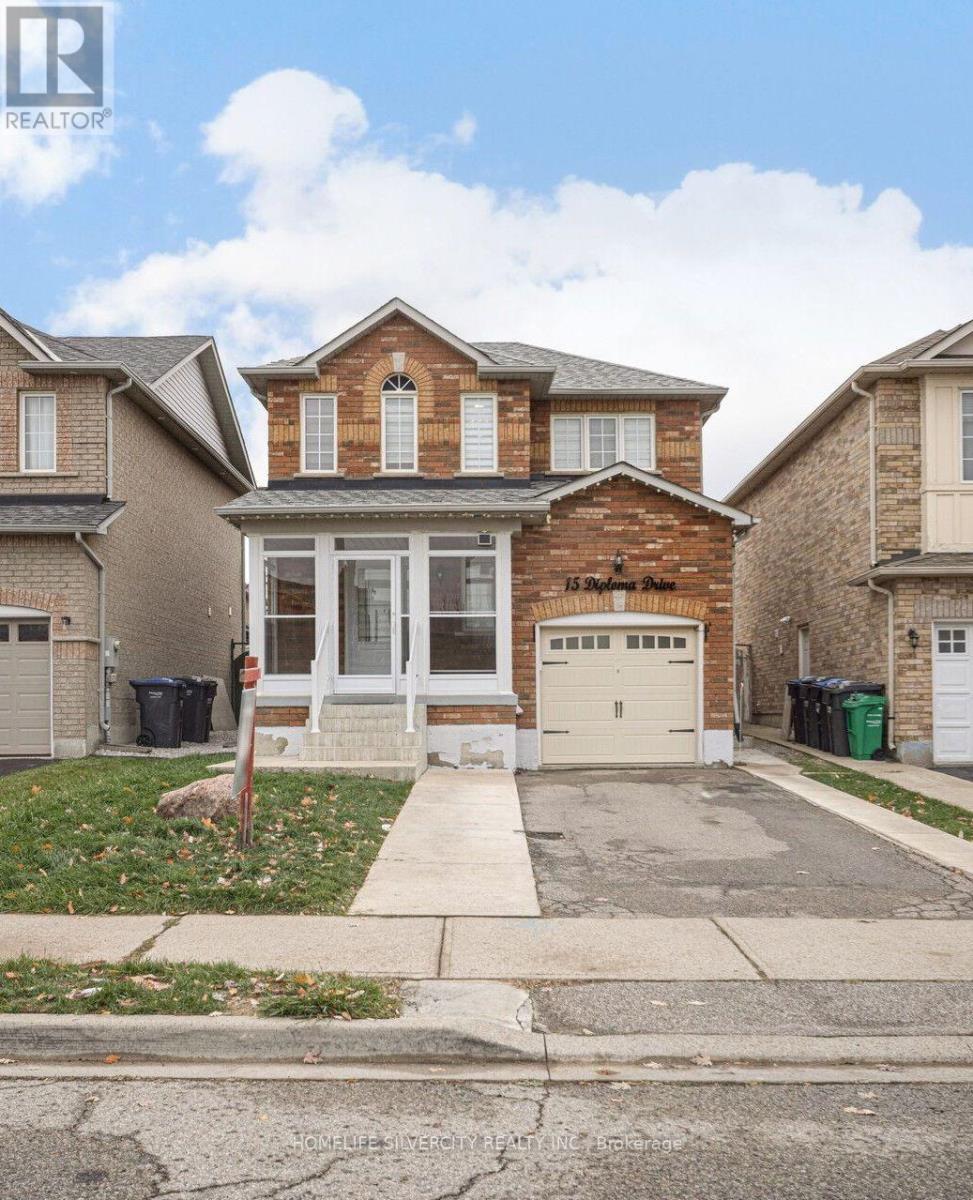 15 DIPLOMA DRIVE, Brampton, Ontario