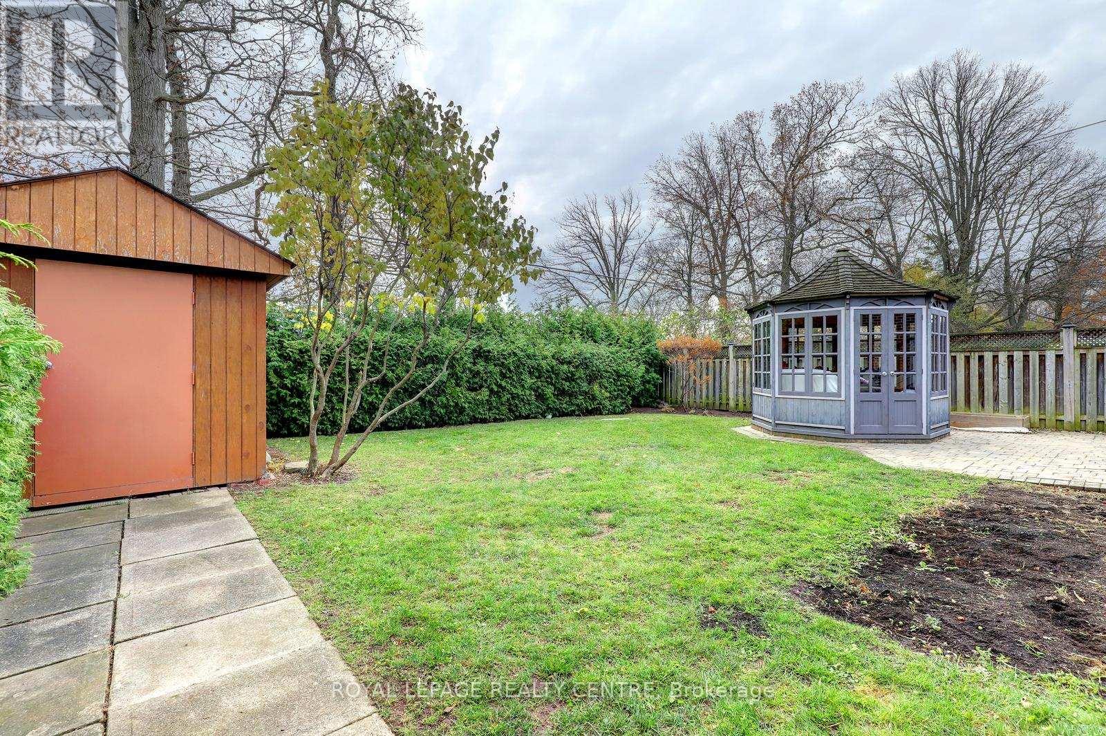 1416 Monaghan Circle, Mississauga, Ontario  L5C 1R8 - Photo 40 - W12537484