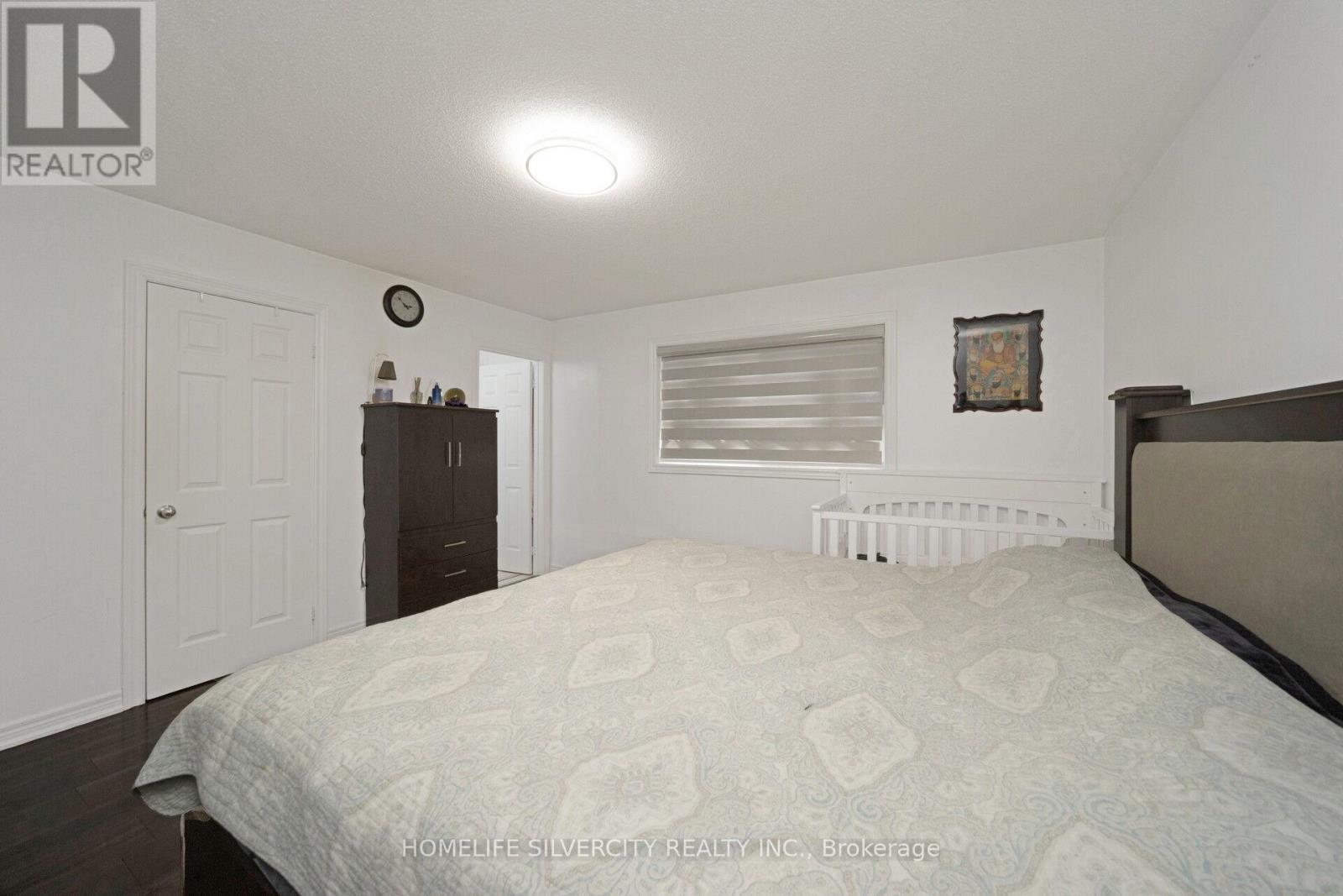 15 Diploma Drive, Brampton, Ontario  L6P 1M3 - Photo 21 - W12525328