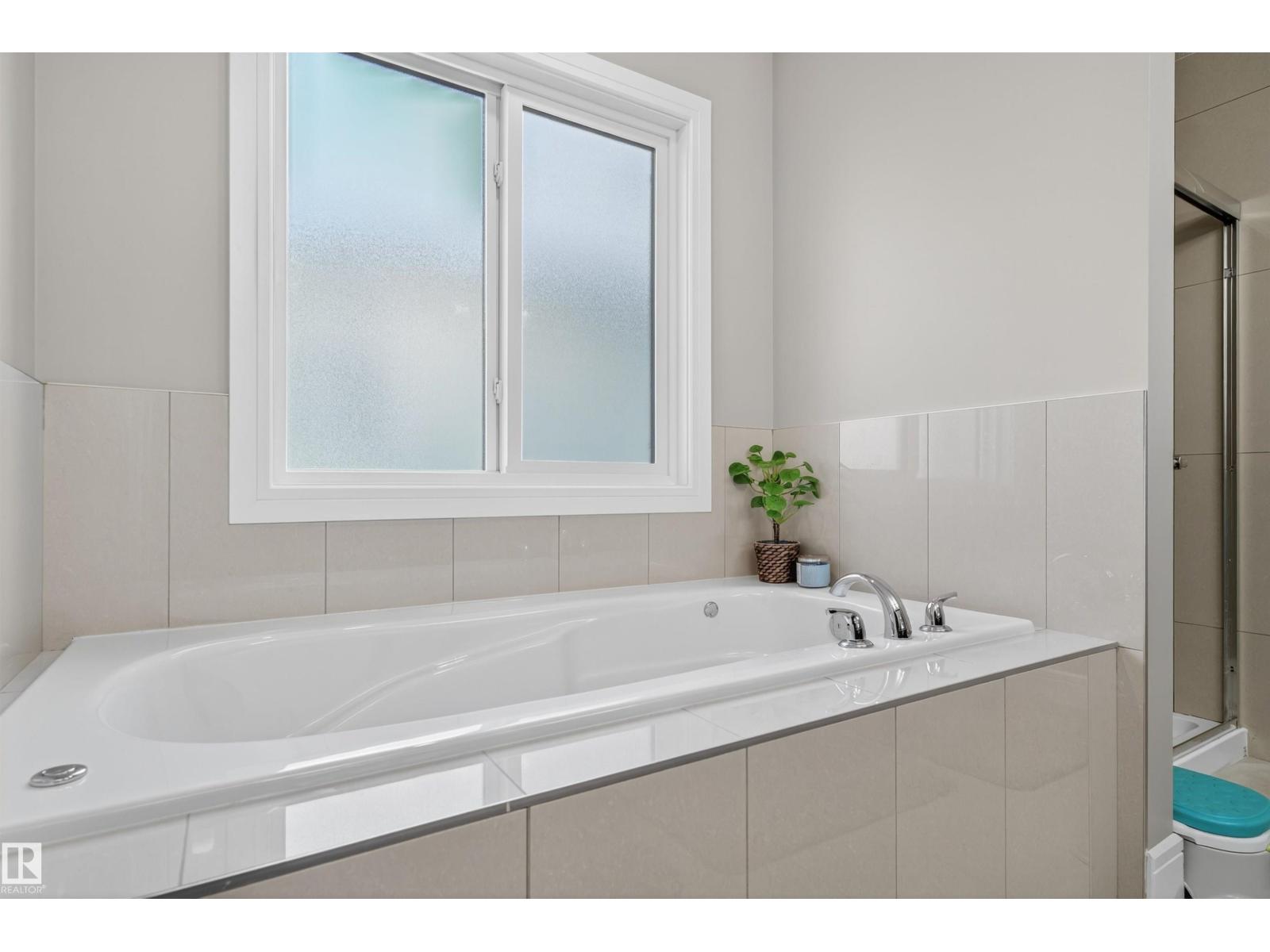 6351 Crawford Link Sw, Edmonton, Alberta  T6W 3Y6 - Photo 33 - E4465748