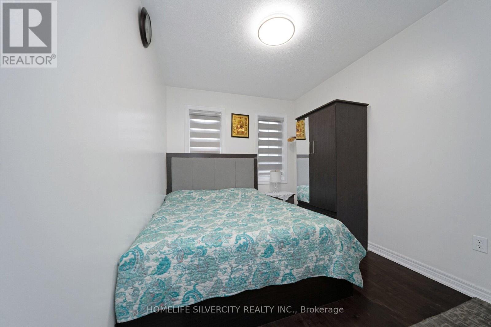 15 Diploma Drive, Brampton, Ontario  L6P 1M3 - Photo 23 - W12525328