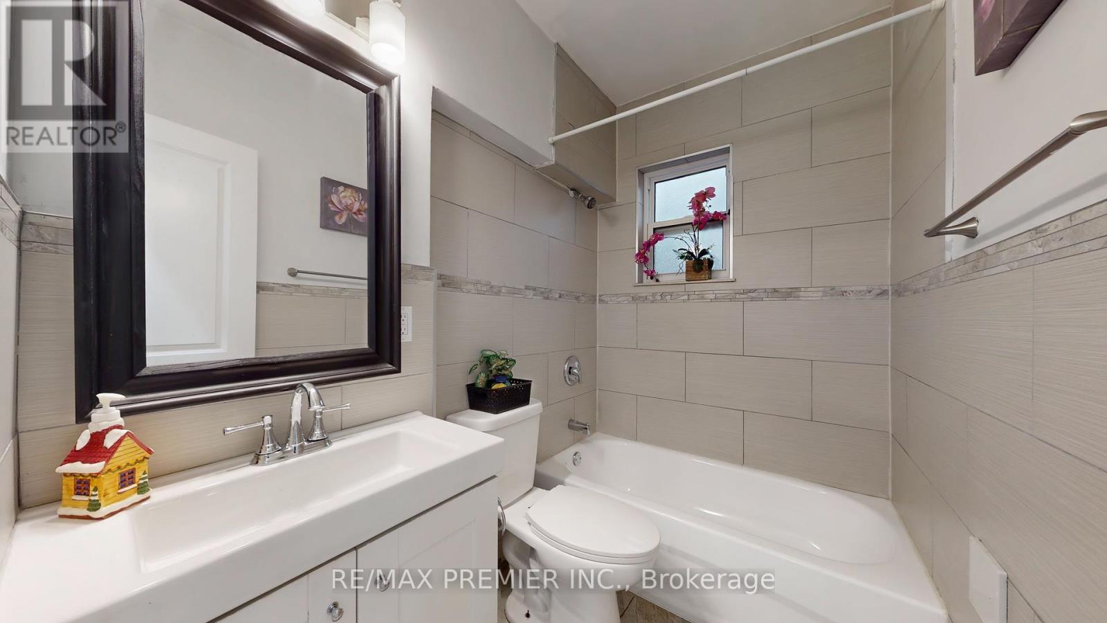 201 - 454 Gerrard Street E, Toronto, Ontario  M5A 2H2 - Photo 10 - C12530208