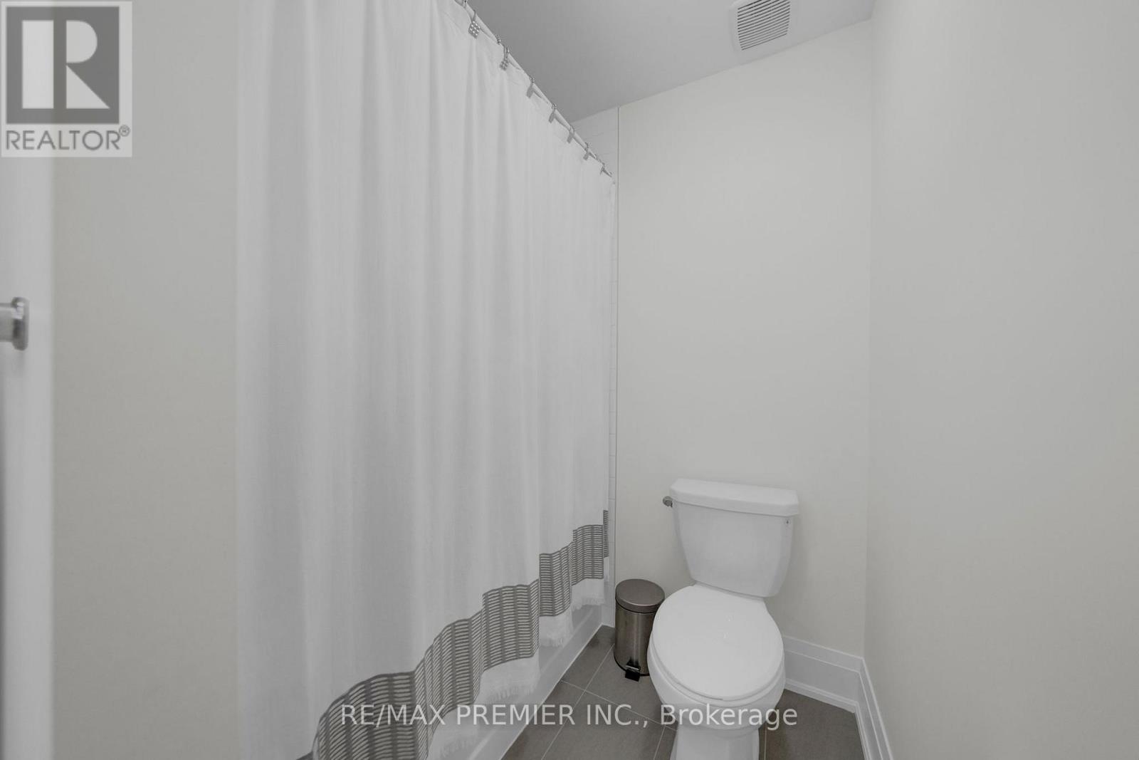 108 Bartram Crescent, Bradford West Gwillimbury, Ontario  L3Z 4J2 - Photo 40 - N12545196