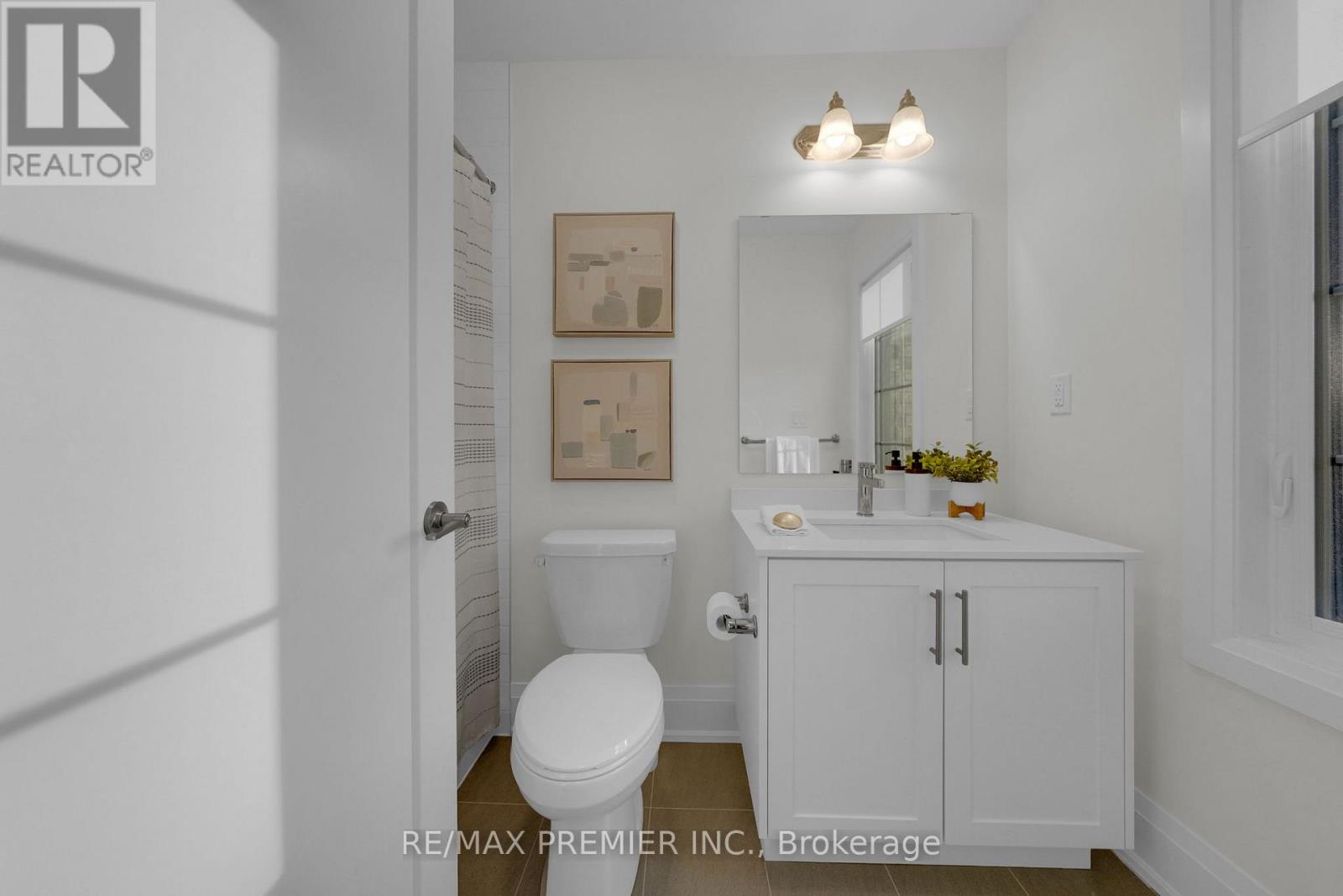 108 Bartram Crescent, Bradford West Gwillimbury, Ontario  L3Z 4J2 - Photo 44 - N12545196