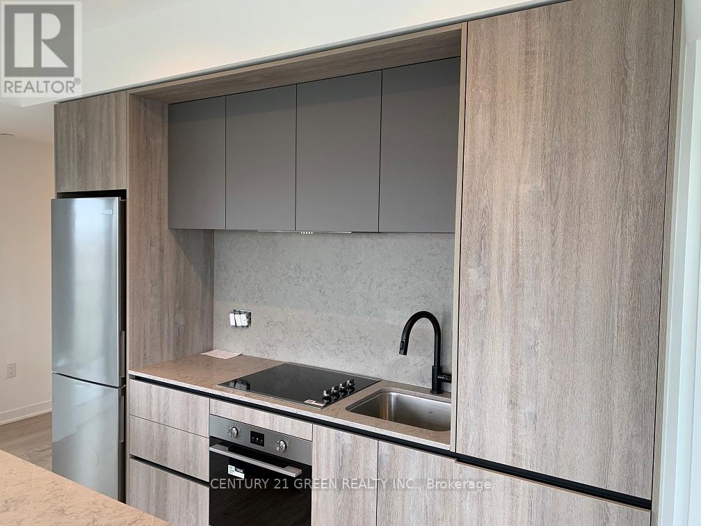 2210 - 2495 Eglinton Avenue W, Mississauga, Ontario  L5M 2T2 - Photo 6 - W12545106