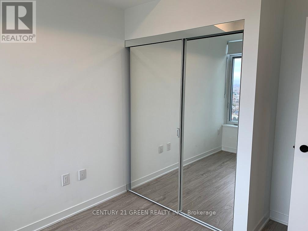 2210 - 2495 Eglinton Avenue W, Mississauga, Ontario  L5M 2T2 - Photo 4 - W12545106