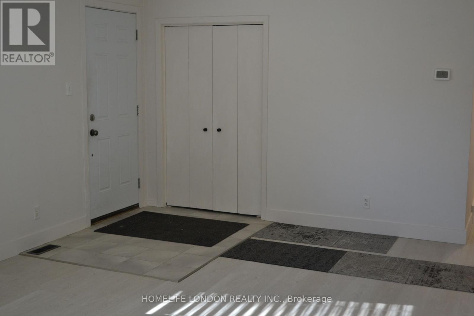 10420 Talbotville Gore Road S, Southwold, Ontario  N5P 3T2 - Photo 12 - X12530172