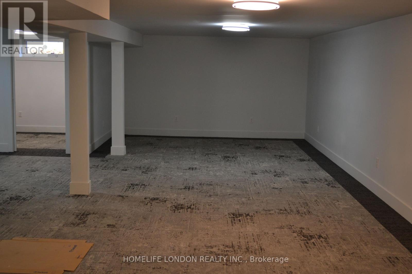 10420 Talbotville Gore Road S, Southwold, Ontario  N5P 3T2 - Photo 28 - X12530172