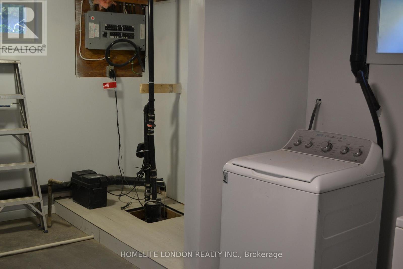 10420 Talbotville Gore Road S, Southwold, Ontario  N5P 3T2 - Photo 31 - X12530172