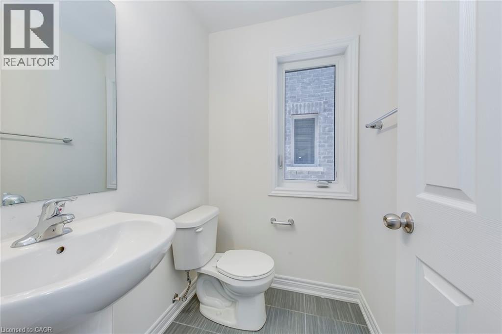 3914 Leonardo Street, Burlington, Ontario L7M 0Z9 - Photo 8 - 40787601