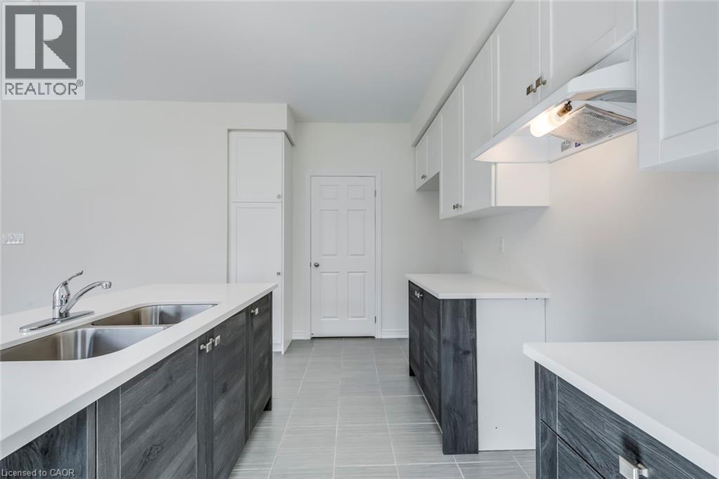 3914 Leonardo Street, Burlington, Ontario L7M 0Z9 - Photo 7 - 40787601