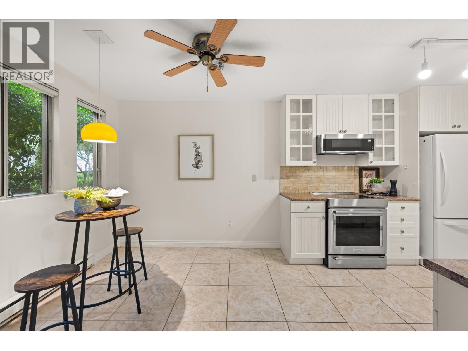 105 5 Renaissance Square, New Westminster, British Columbia  V3M 6K5 - Photo 16 - R3067306