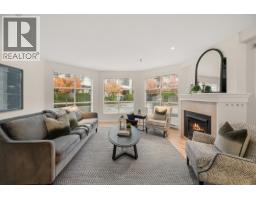 105 5 RENAISSANCE SQUARE