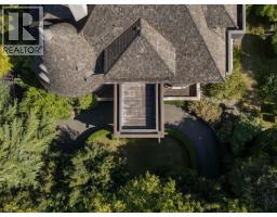 <div class="price">$5,580,000</div> 2 3838 Cypress Street, Vancouver<br><div style="margin-bottom:8px;"><small>Engel & Volkers Vancouver</small></div><div class='bed_bath'>4 Bed | 6 Bath</div>