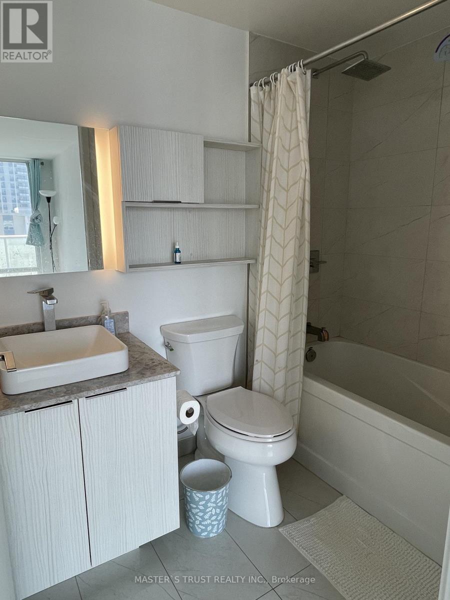 #1509 - 501 Yonge Street, Toronto, Ontario  M4Y 0G8 - Photo 6 - C12530010