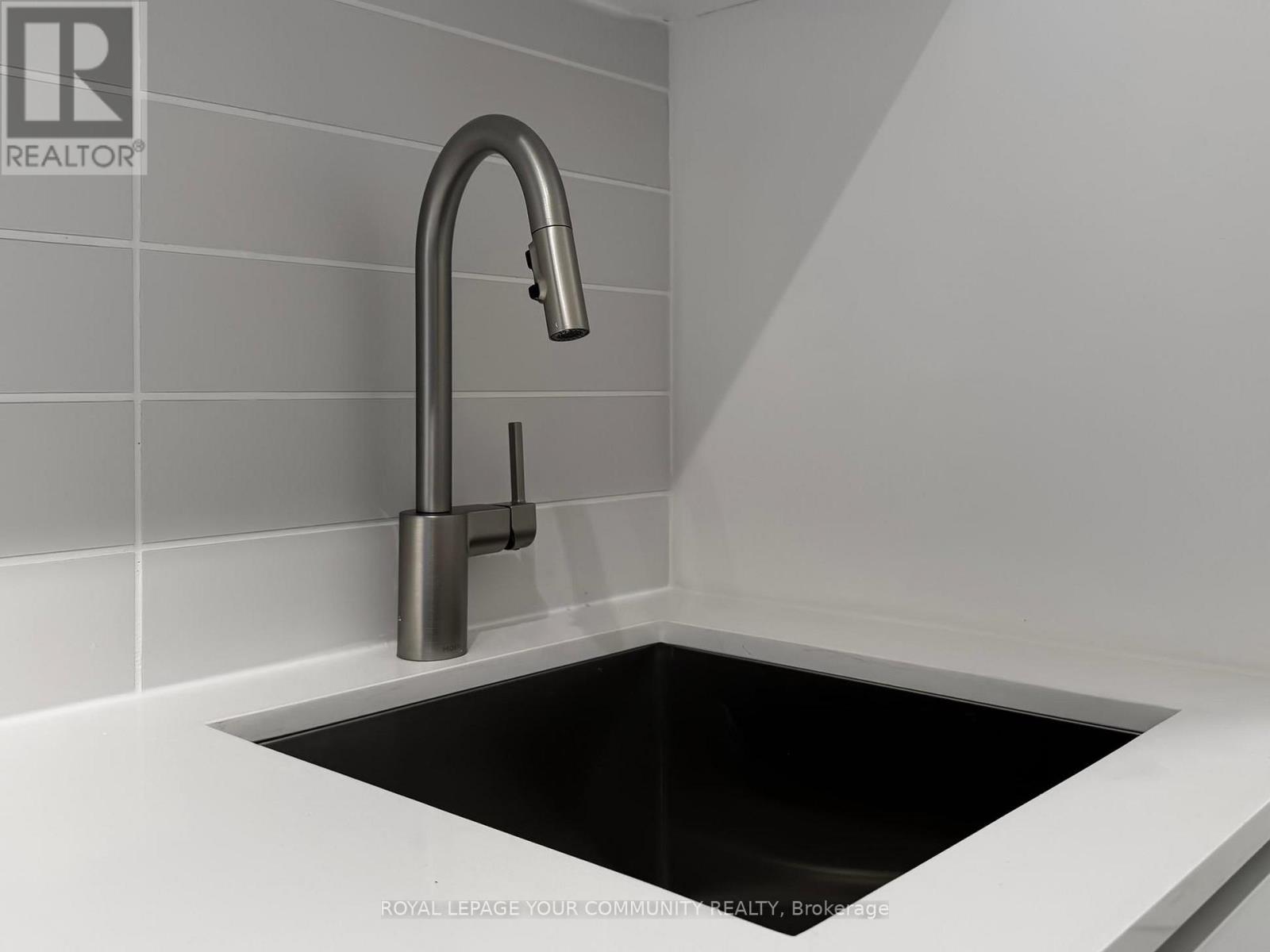 506s - 110 Broadway Avenue, Toronto, Ontario  M4P 1V7 - Photo 12 - C12545782