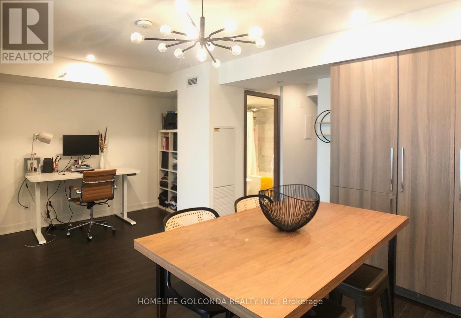 910 - 19 Bathurst Street, Toronto, Ontario  M5V 0N2 - Photo 23 - C12545792