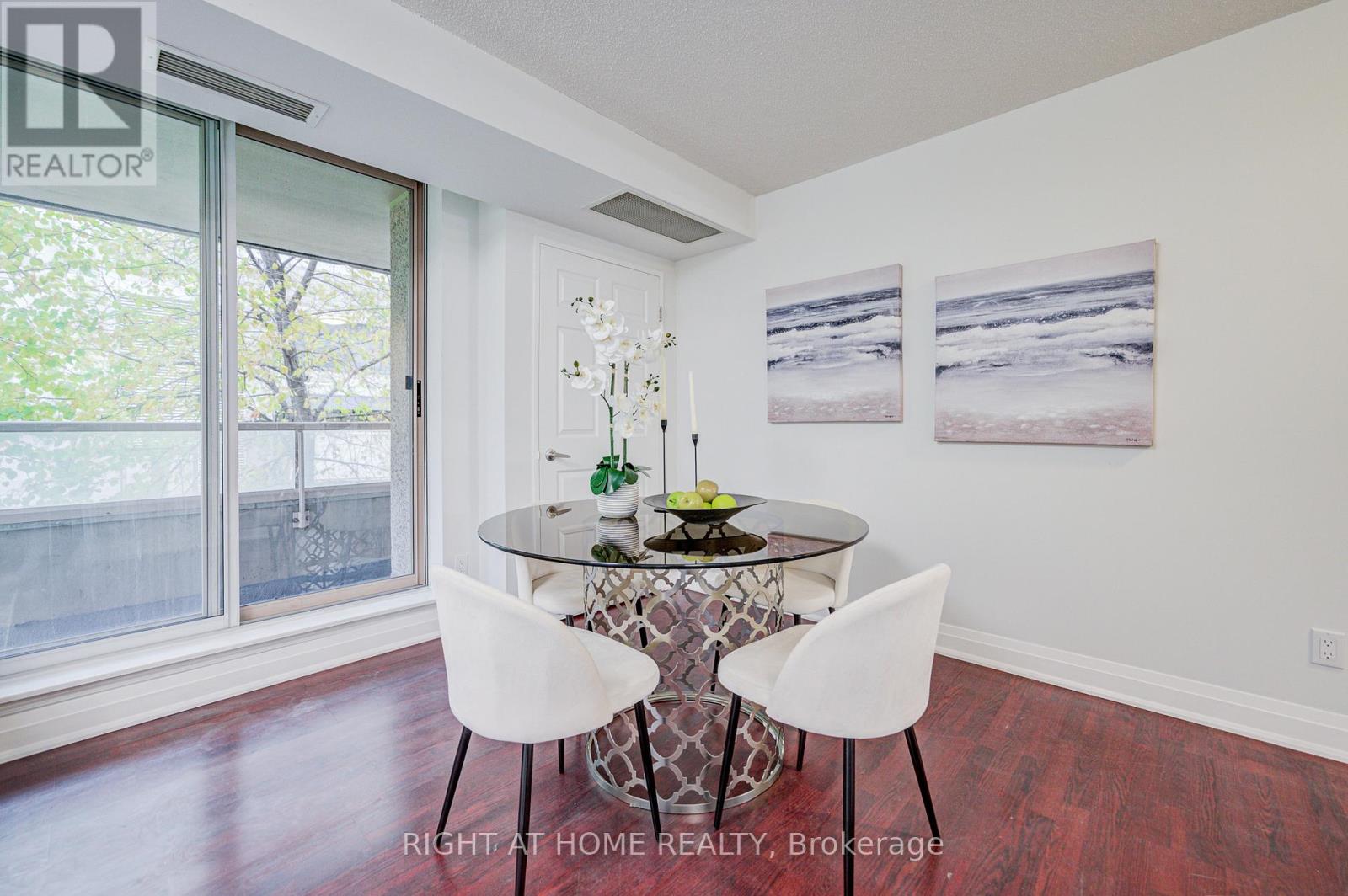 207 - 35 Empress Avenue, Toronto, Ontario  M2N 6T3 - Photo 12 - C12545824