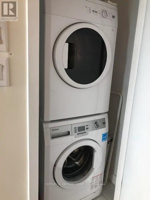 5204 - 14 York Street, Toronto, Ontario  M5J 0B1 - Photo 5 - C12545864