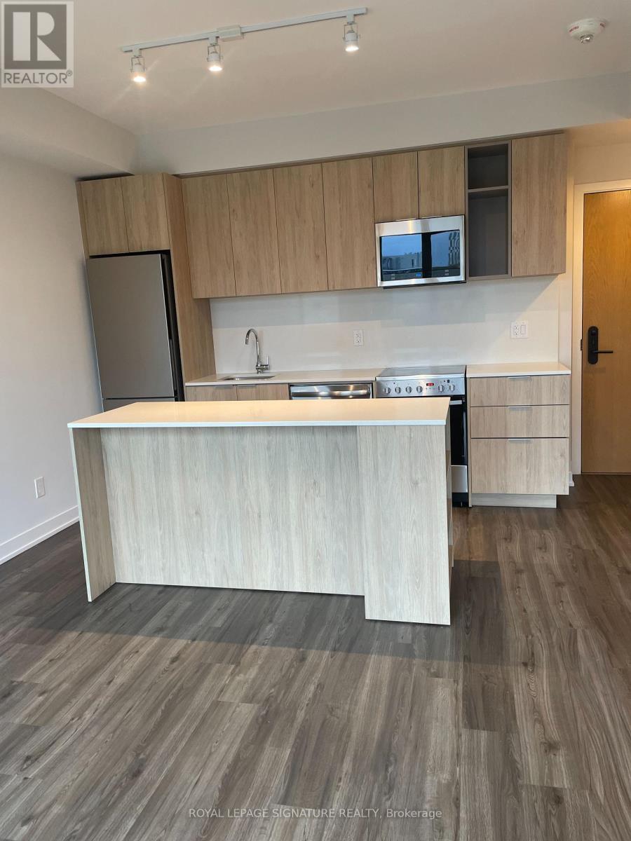 318 - 25 NICHOLAS AVENUE, Toronto, Ontario