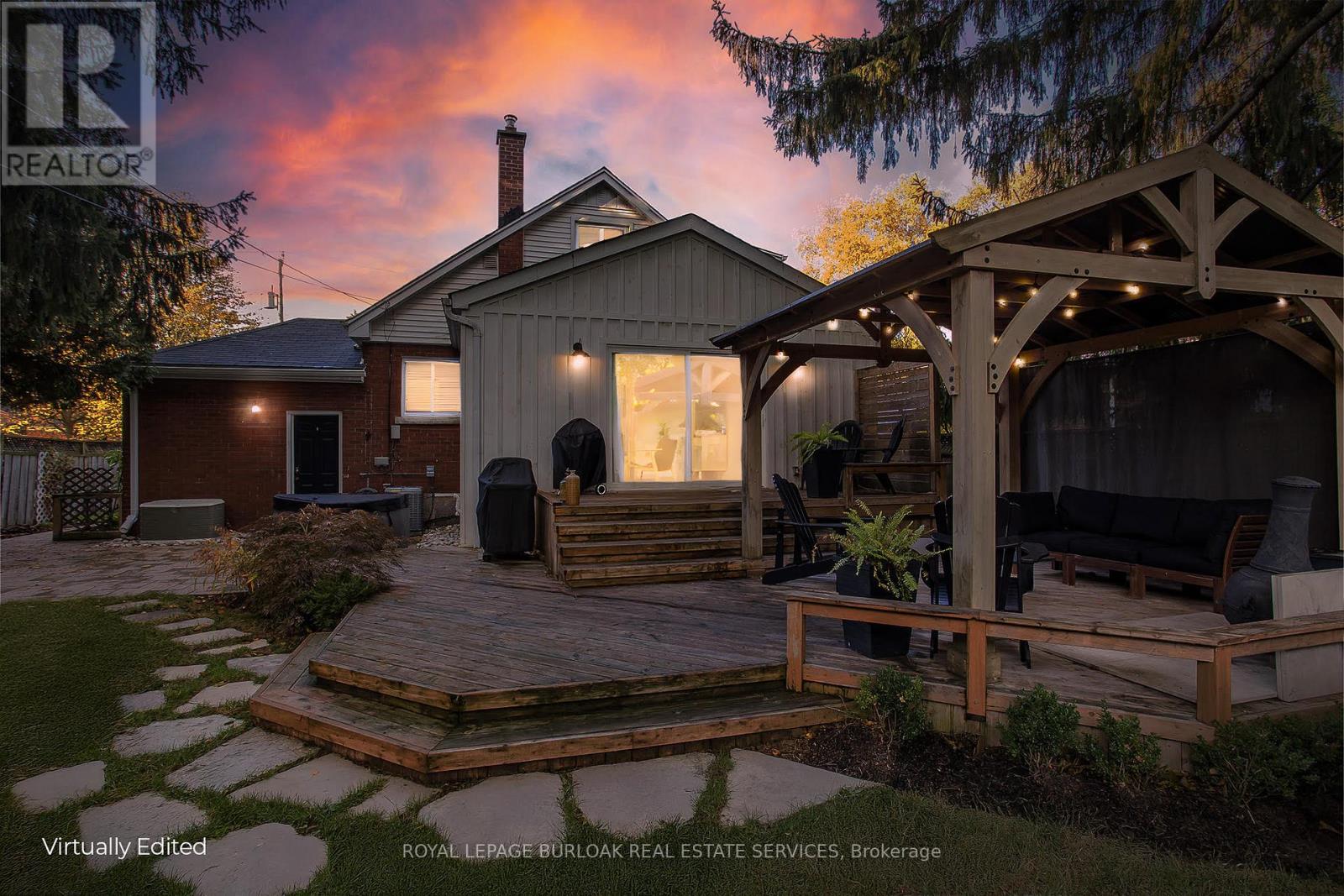 333 St Paul Street, Burlington, Ontario  L7R 3K2 - Photo 38 - W12479284