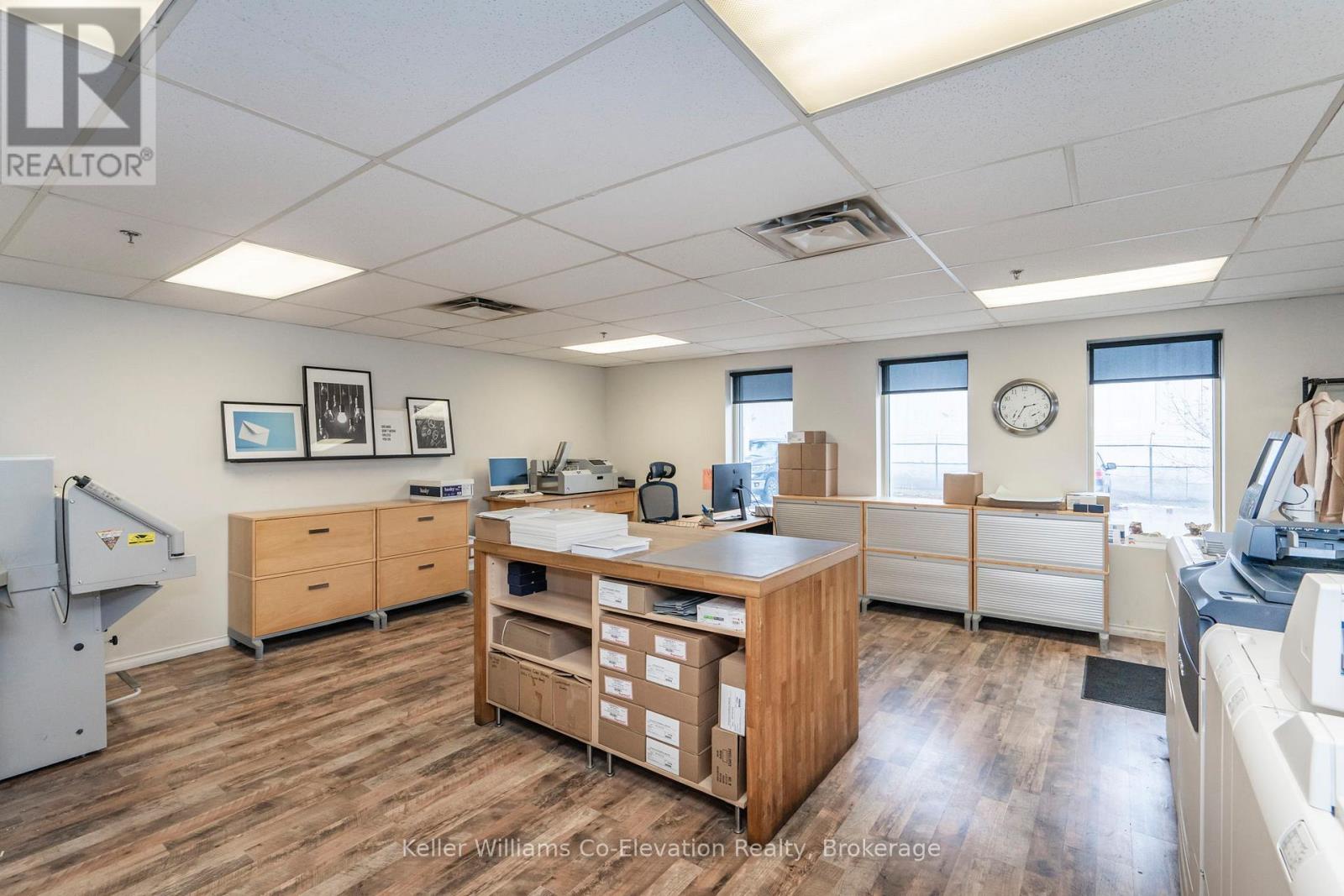 10 - 220 Bayview Drive, Barrie, Ontario  L4N 4Y8 - Photo 12 - S12546022