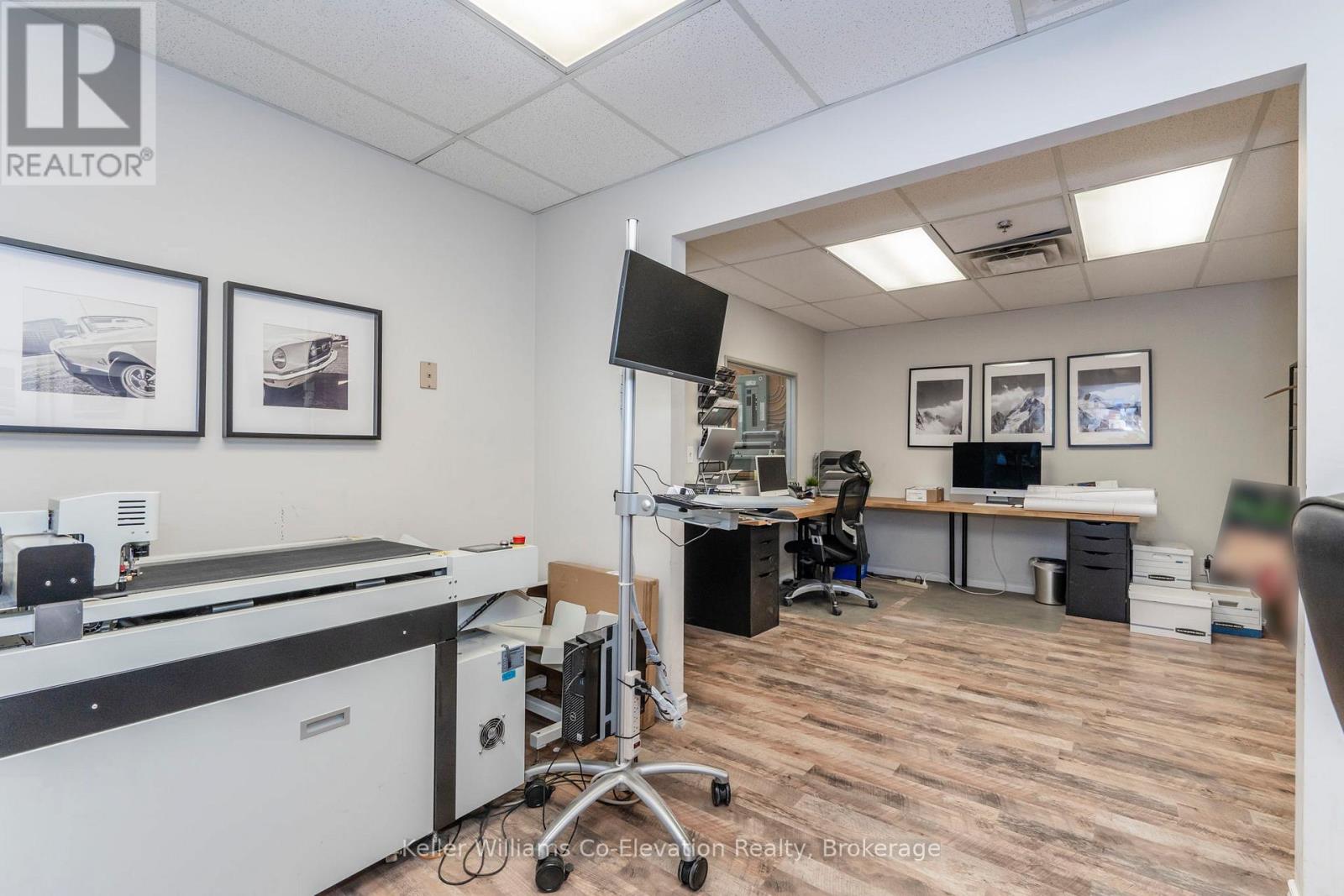 10 - 220 Bayview Drive, Barrie, Ontario  L4N 4Y8 - Photo 17 - S12546022