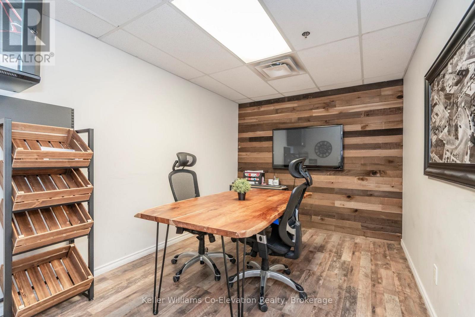 10 - 220 Bayview Drive, Barrie, Ontario  L4N 4Y8 - Photo 9 - S12546022