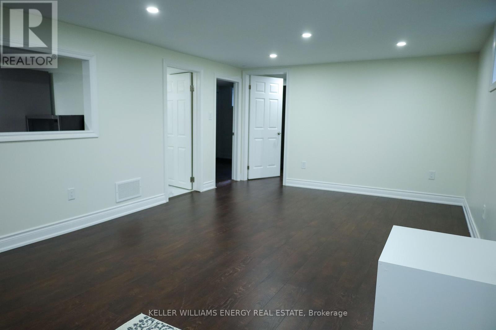 Basement - 704 Oshawa Boulevard N, Oshawa, Ontario  L1G 5V3 - Photo 8 - E12546076