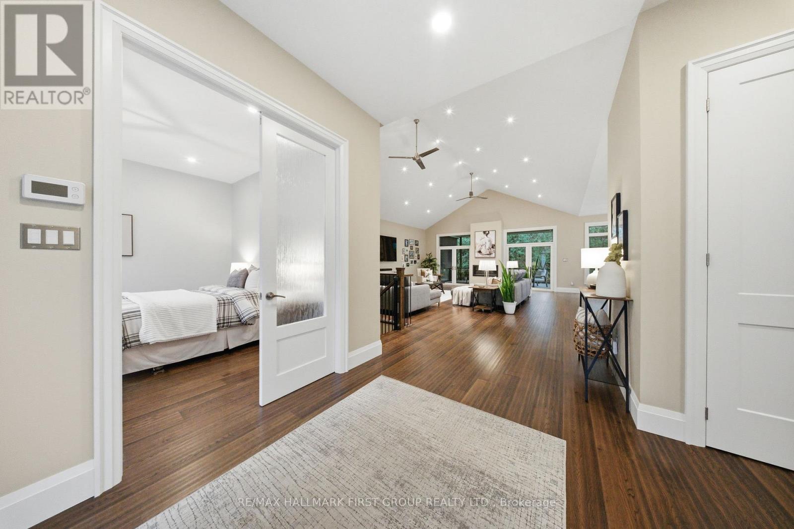 1682 Heathside Crescent, Pickering, Ontario  L1V 5V6 - Photo 4 - E12545822