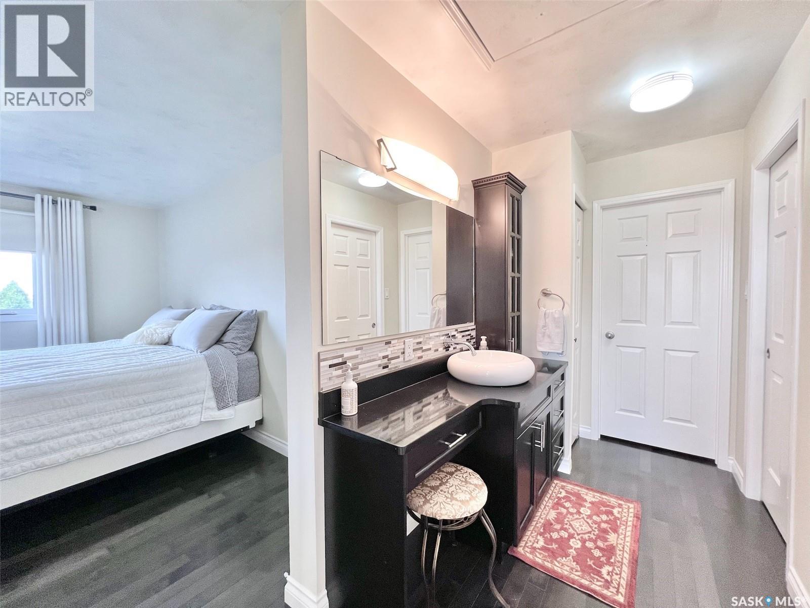 5 Poplar Place, Outlook, Saskatchewan  S0L 2N0 - Photo 24 - SK022312