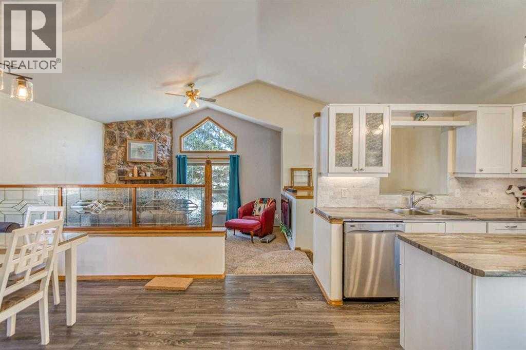 22 Greenview Crescent, Strathmore, Alberta  T1P 1L2 - Photo 10 - A2257911