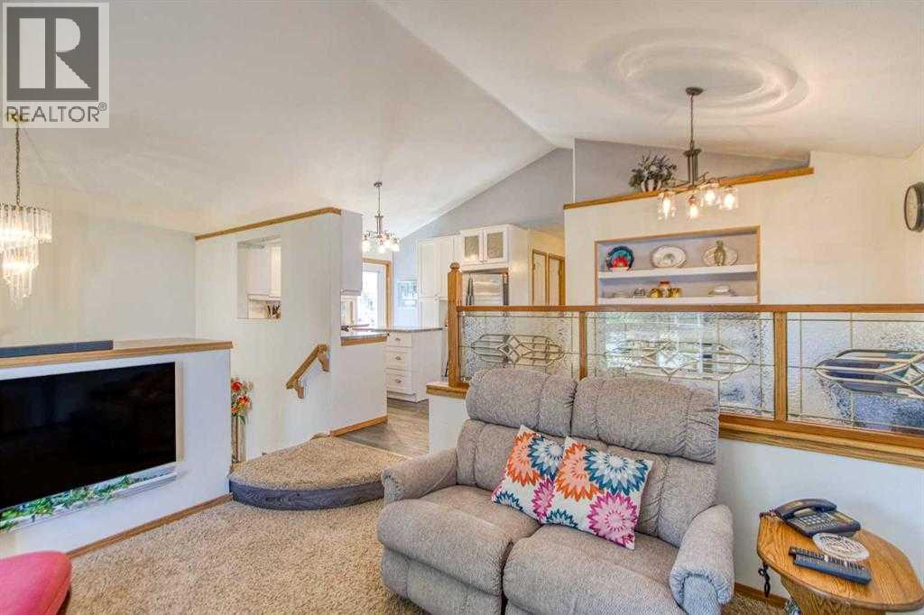 22 Greenview Crescent, Strathmore, Alberta  T1P 1L2 - Photo 8 - A2257911