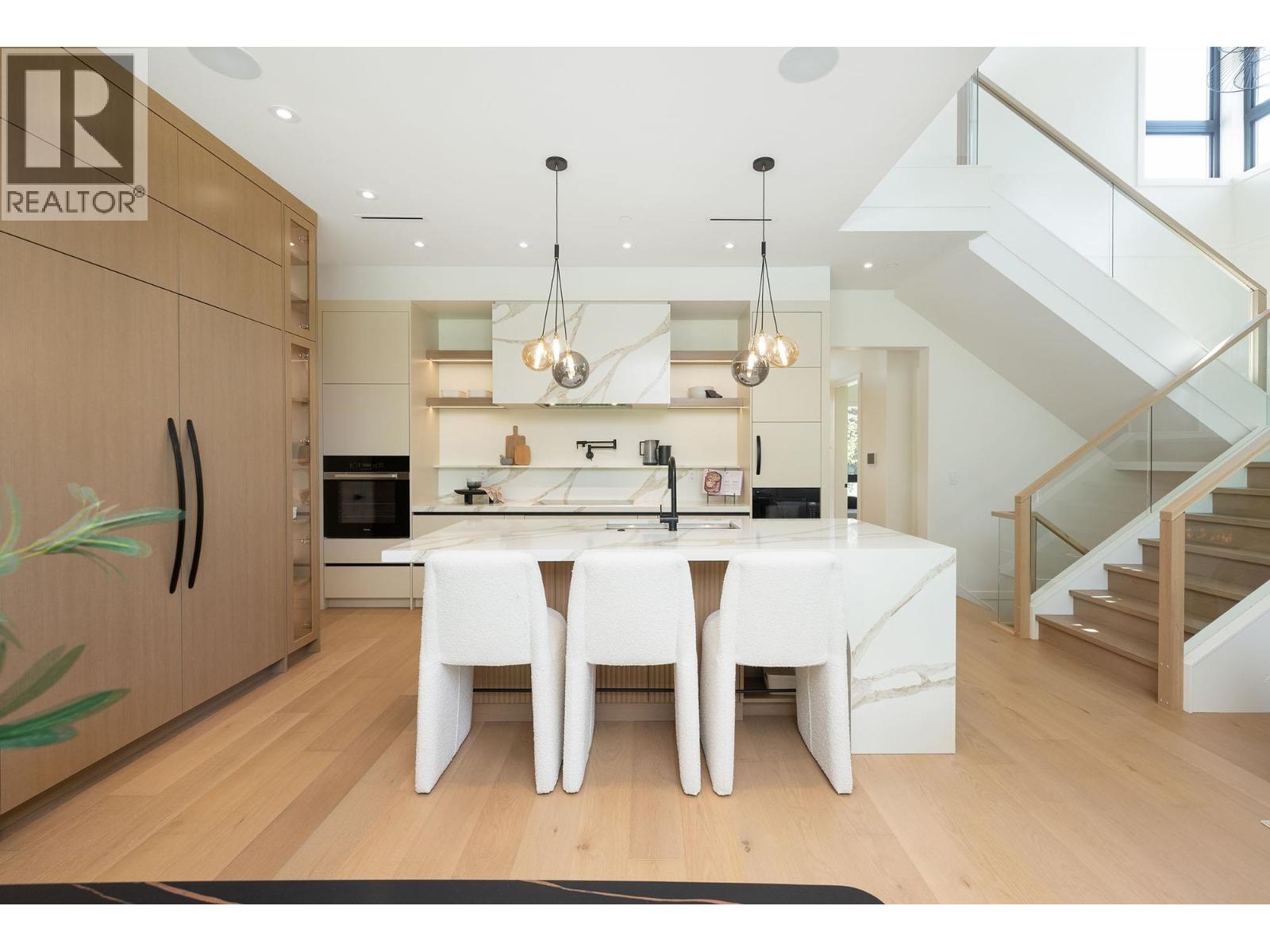 1385 19th Street, West Vancouver, British Columbia  V7V 3X4 - Photo 7 - R3048900