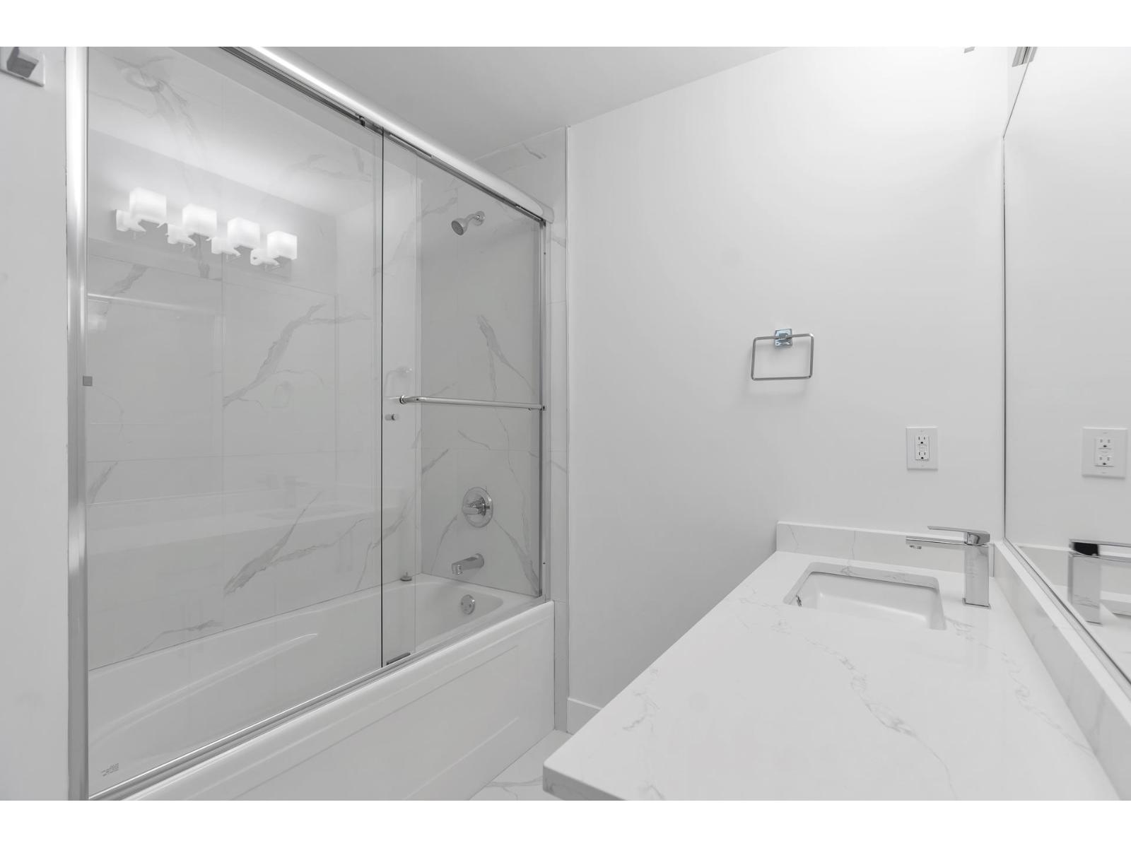 2290 Mouldstade Road, Abbotsford, British Columbia  V2S 3X4 - Photo 22 - R3067346