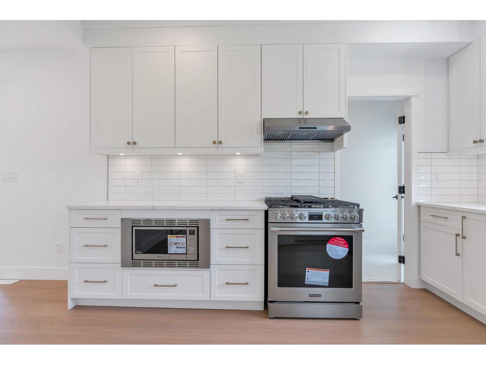 2290 Mouldstade Road, Abbotsford, British Columbia  V2S 3X4 - Photo 5 - R3067346