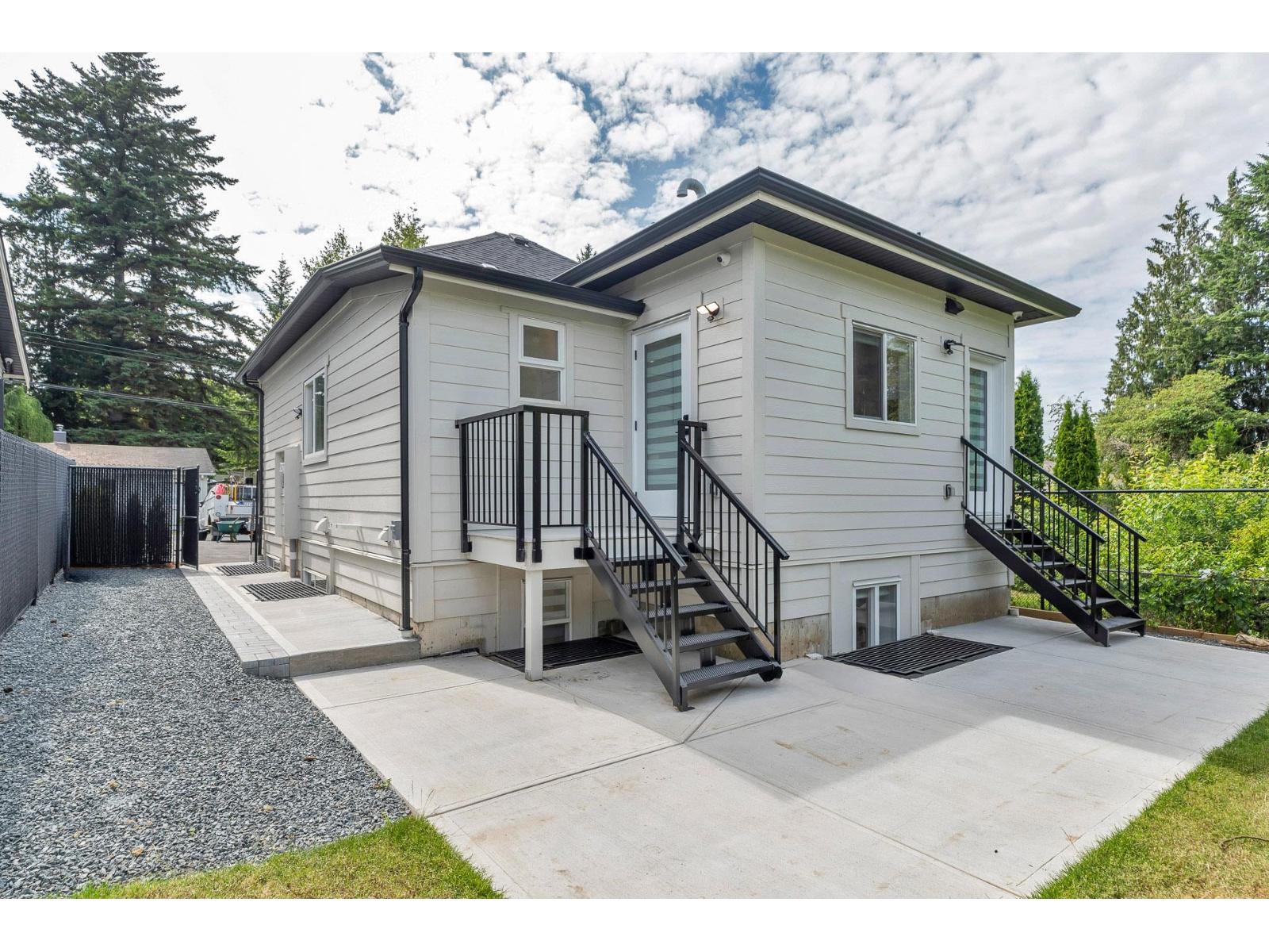 2290 Mouldstade Road, Abbotsford, British Columbia  V2S 3X4 - Photo 38 - R3067346